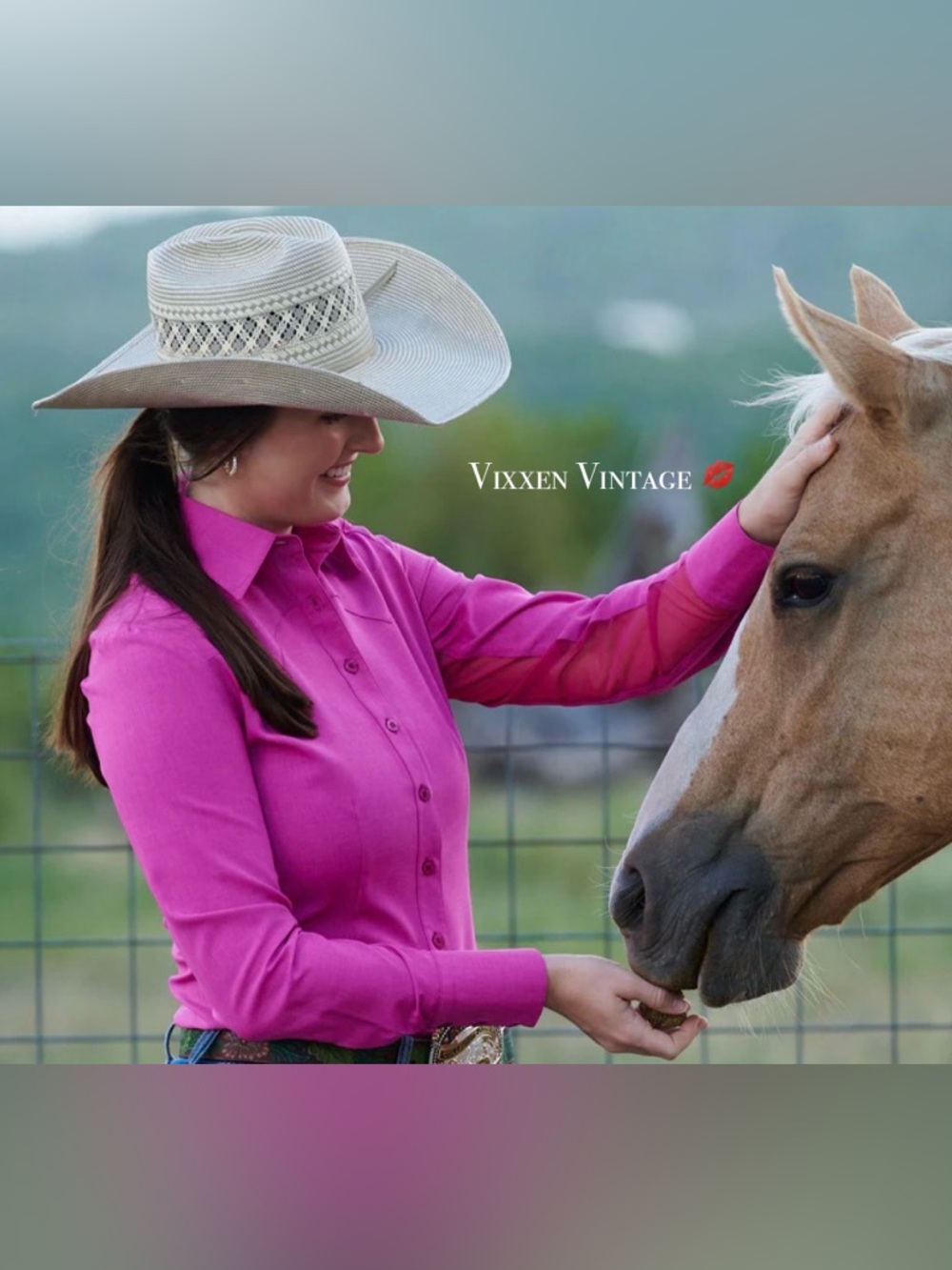 CR RANCHWEAR ‘SUNSMART WESTERN PRO’ RODEO SHIRT IN MULBERRY